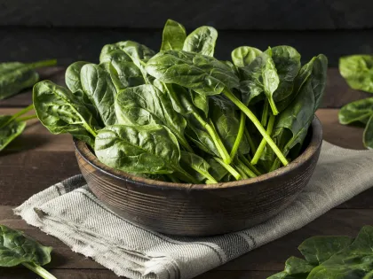 How to increase iron absorption in vegans and vegetarians?