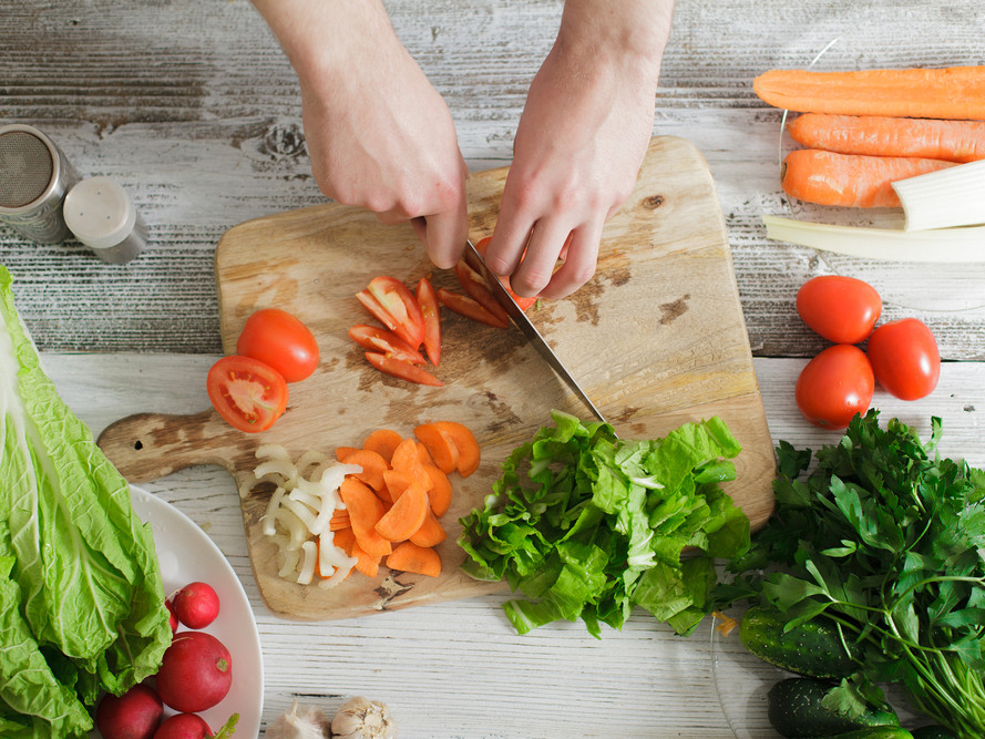 How can learning to cook help you improve your health?