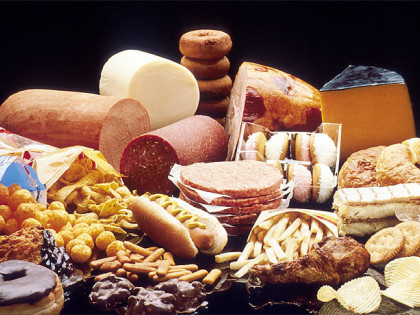 Do saturated fats increase risk of heart disease?