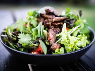Pepper-Crusted Beef & Salad