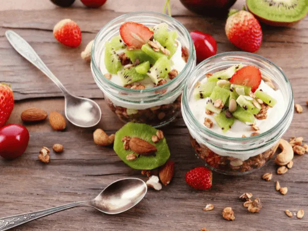 Christmas Yoghurt Parfaits