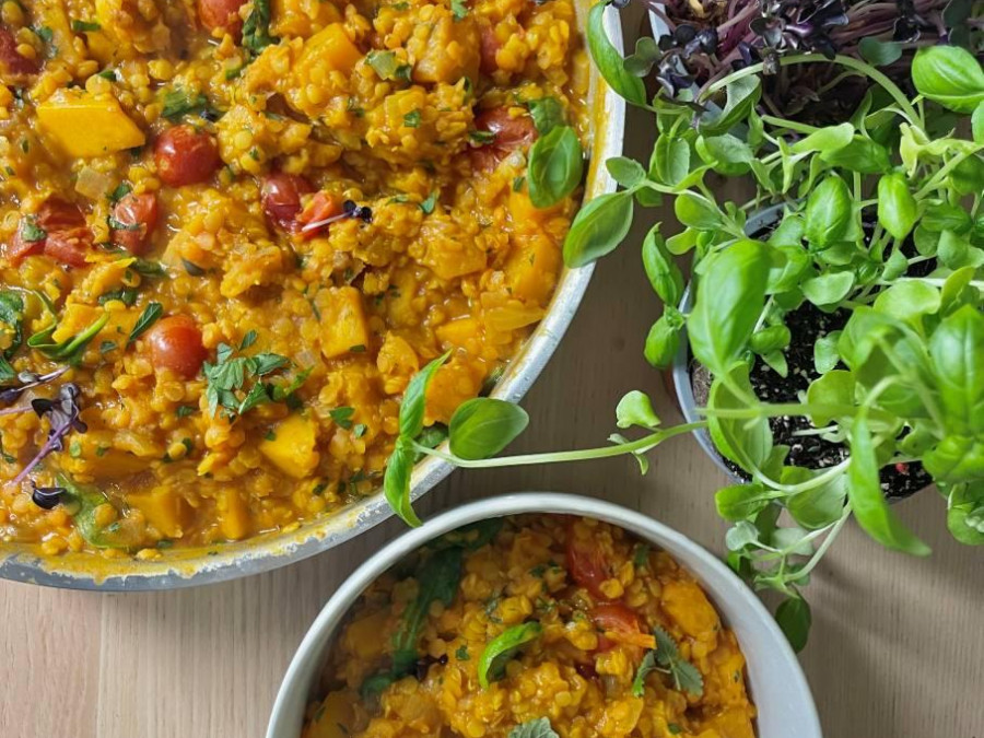 Ella's Pumpkin and Lentil Dahl