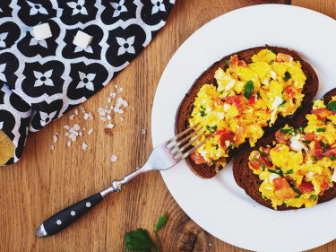 Kim's Tomato and Herb Scramble