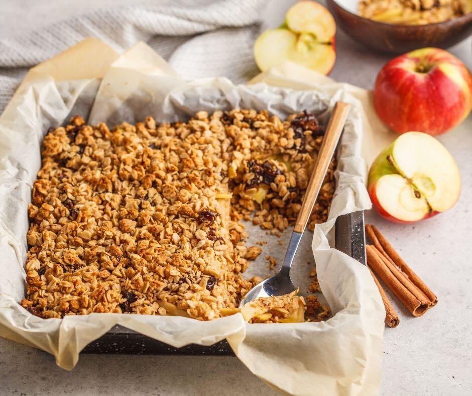 Apple Crumble Slice